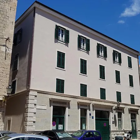 Promenade Apartment